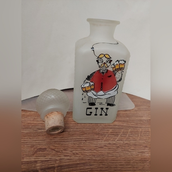 Vintage* 60s Glass Frosted Gin Decanter - Picture 2 of 6